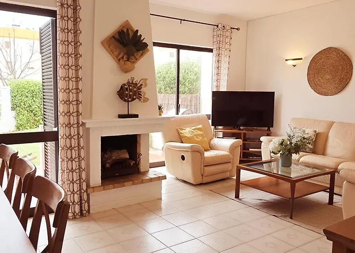 Villa Charmosa V3 Junto A E A Marina De Vilamoura